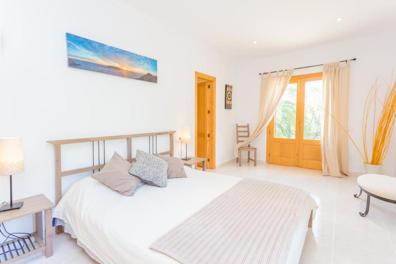 Isabel Y Guillermo Con Posibilidad De Piscina Climatizada Villa Sineu (Mallorca)